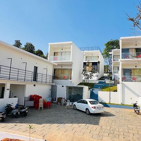Aura Safari Vaduvanchal Exterior foto