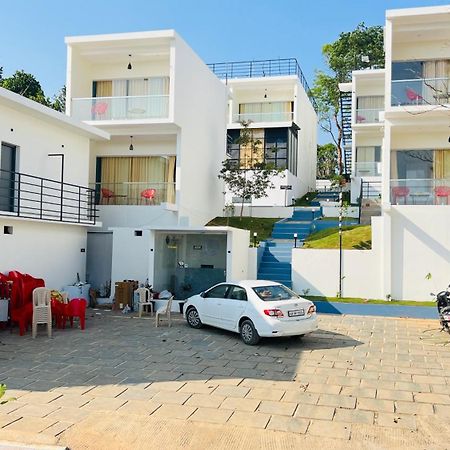 Aura Safari Vaduvanchal Exterior foto