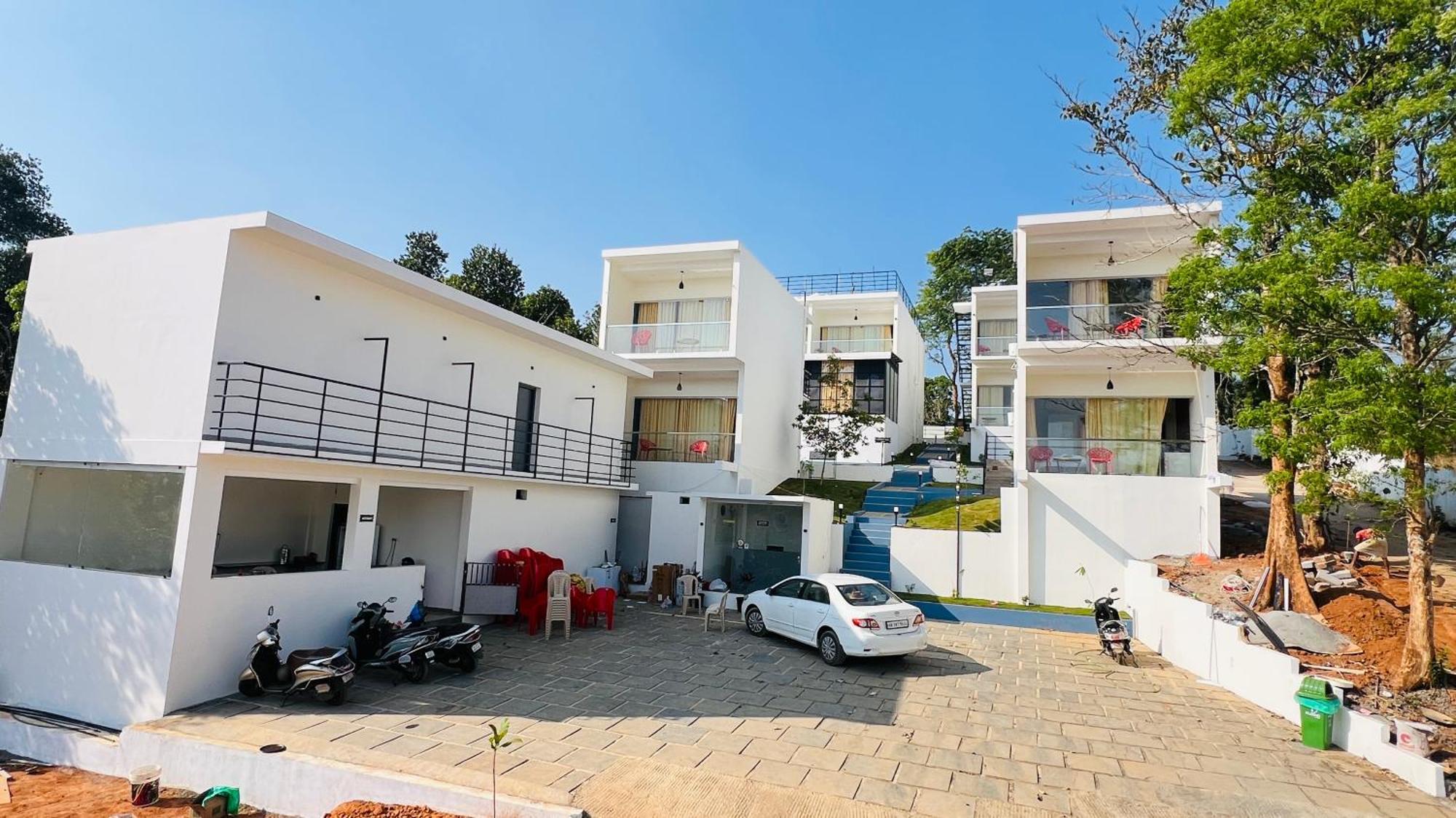 Aura Safari Vaduvanchal Exterior foto