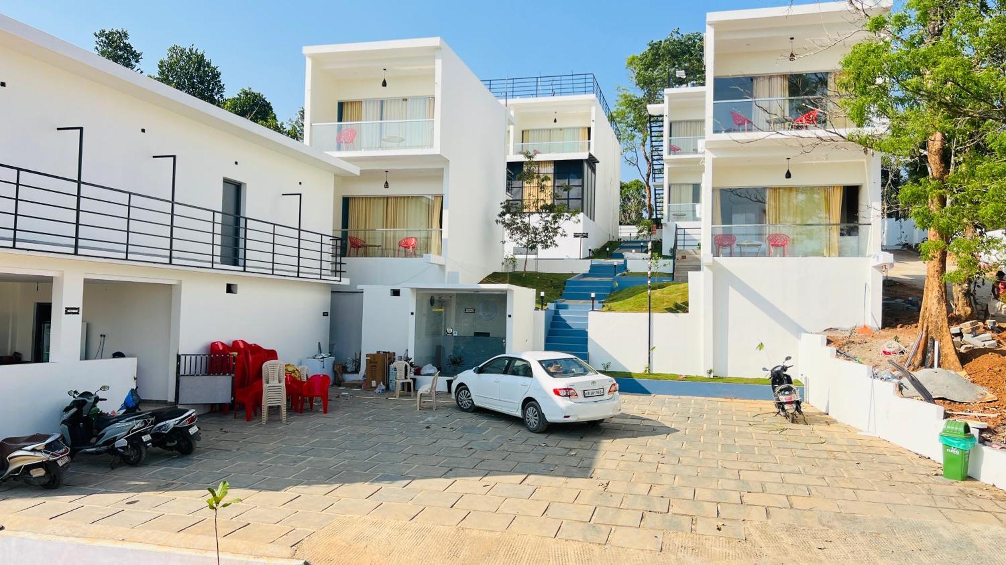 Aura Safari Vaduvanchal Exterior foto